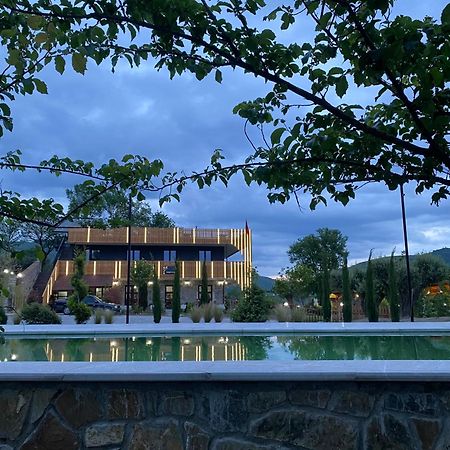 Hotel Restaurant Natyra E Qete Lezhë Dış mekan fotoğraf