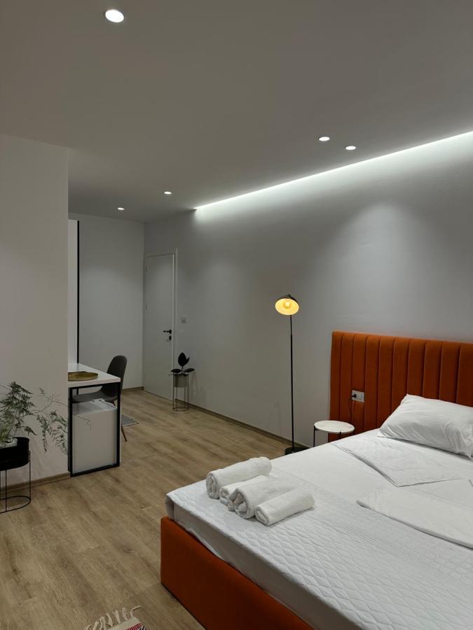 Hotel Restaurant Natyra E Qete Lezhë Dış mekan fotoğraf